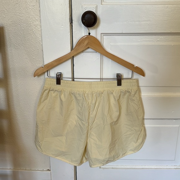 DONNI shorts, NWT - Picture 4 of 5